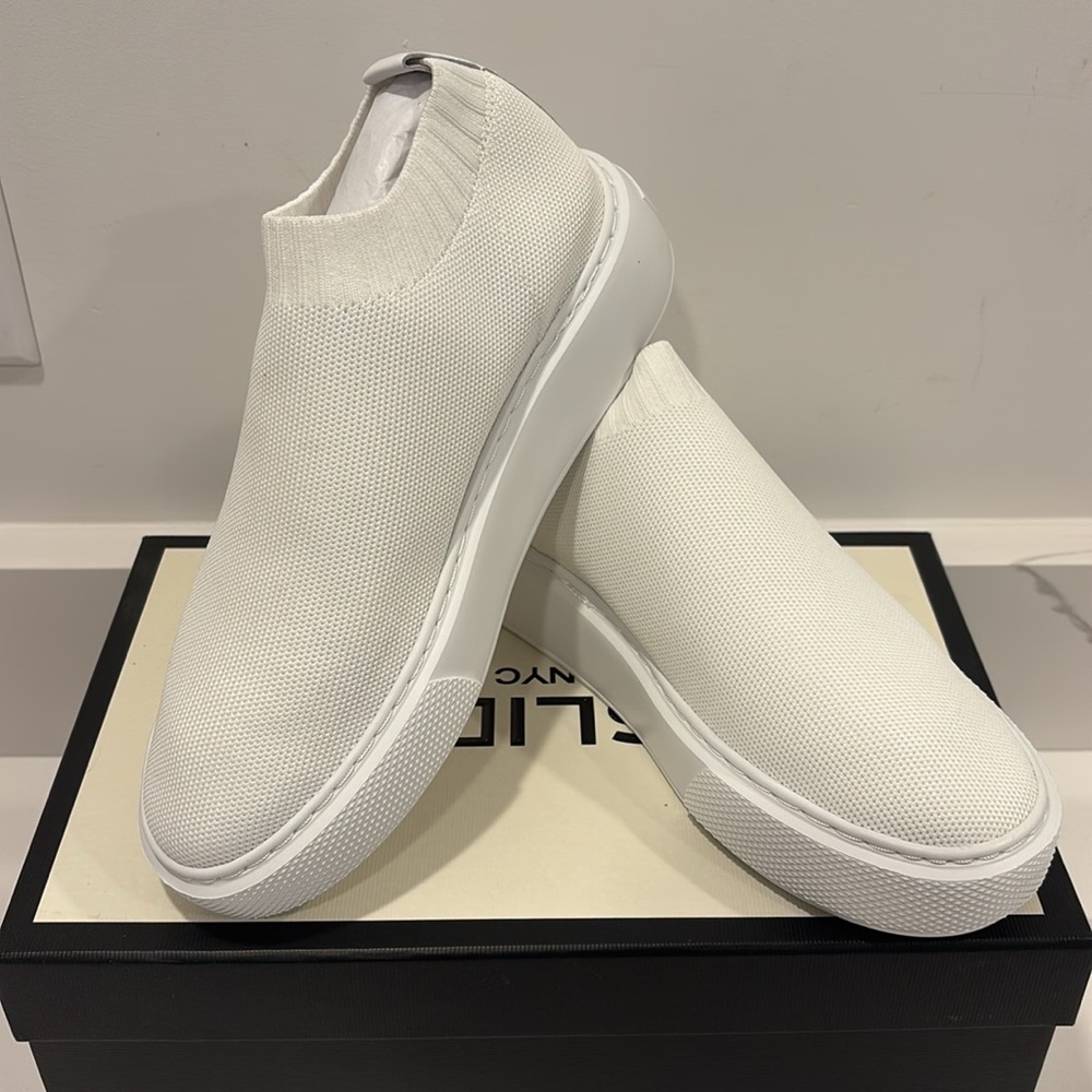 NWT J/SLIDES NYC 🤍 Daphnie Knit Sneakers ✨